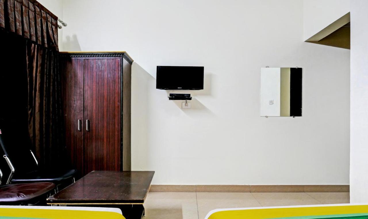 Hotel Itsy By Treebo - Ashoka Grand Varanasi Exterior foto